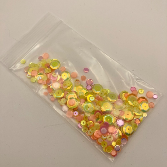 Papercrafting Bundle — Stamps, Embossing Folders, Doilies, and Sequins! - Picture 9 of 10